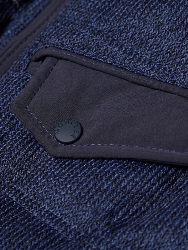 MONCLER ” YOWIES ”