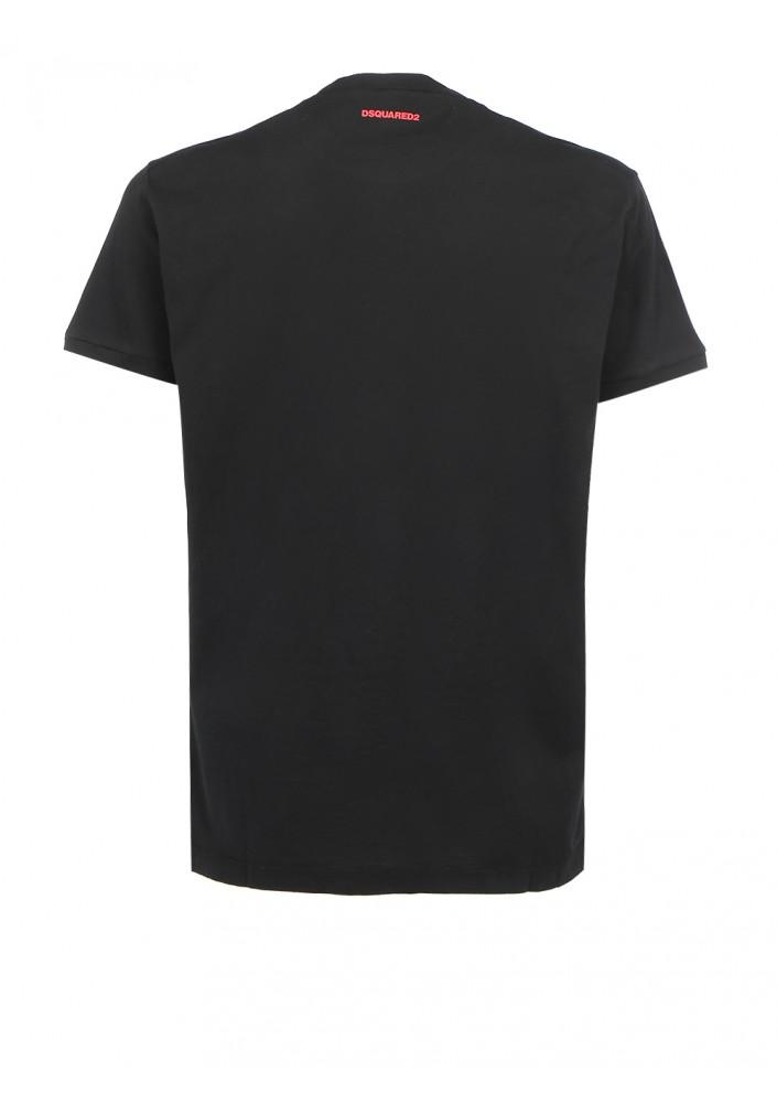 DSQUARED2 logo DSQ2