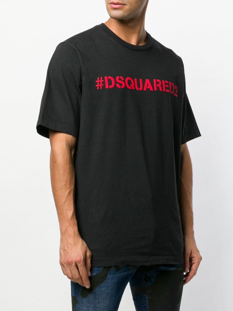 DSQUARED2